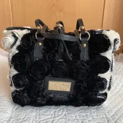 ヴァレンティノ ガラヴァーニ ロジェ フラワー トート