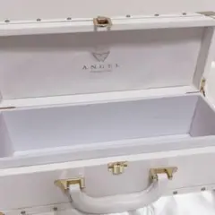 ANGEL ホワイト