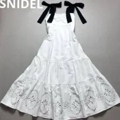 【希少・試着のみ】snidel カットワーク刺繍ドレス ホワイト 希少・試着のみ】snidel カットワーク刺繍ドレス ホワイト