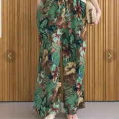 coca ハイビスカス柄パンツ