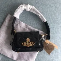 Vivienne Westwood ブラックショルダーバッグ