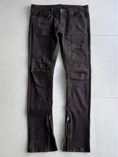 "GOSTAR DE FUGA" Damage Zip Denim