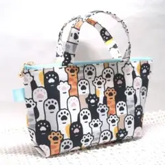 462 ハンドメイド ポーチやペンケース 猫の手 肉球