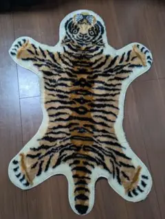 トラデザインラグ