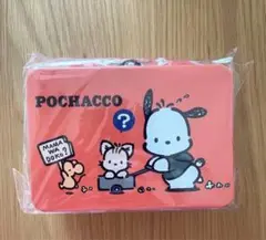 スリーコインズ　サンリオ　ポチャッコ　ブリキトランク