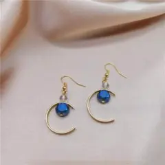 ブルーハープピアス