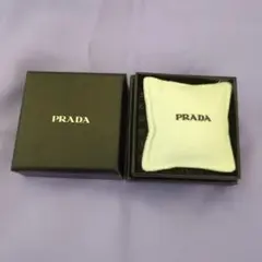 プラダの空箱