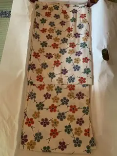 新品　着物　花柄