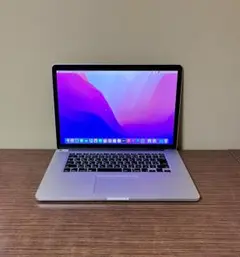 高速、高性能な MacBook Pro 2015 i7、16GB、256GB