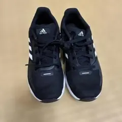 値下げ！adidas ランニングシューズ 黒　21.0