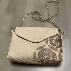 帯リメイク刺繍入りベージュクラッチバッグ