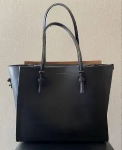 CHARLES & KEITH クラシックダブルハンドル トートバッグ