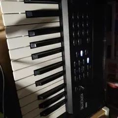 廃盤品⭐︎美品⭐︎KORG KROME 61鍵 赤 ミュージック・ワークステーションKORG「KROME」61鍵盤モデルに
