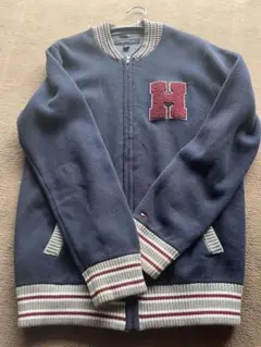 TOMMY HILFIGER ネイビー スタジャン Hロゴ