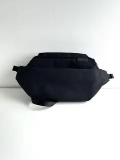 Item thumbnail for item b9285510-f375-42ef-a100-13a99362c5e6