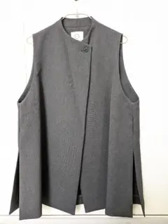 マルゥユナイテッドアローズ　無限ジレ　ダークグレー m63348520148_1.jpg?1735910848