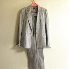 カルバン・クライン　パンツスーツ