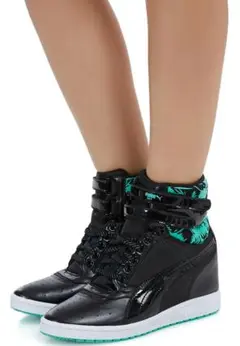 PUMA【プーマ】ハイカットスニーカー スカイウェッジ トロピカリア 黒×緑