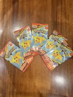 マクドナルド　ハッピーセット　ポケモンカード5パック