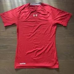 Under Armour heatgear レッド トップス　XL