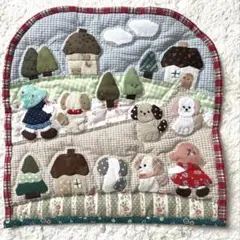 ★スーちゃんとビリーくんの1週間★ハンドメイド・タペストリー 楽天市場】パッチワーク完成品 スーちゃんとビリー君のミニ