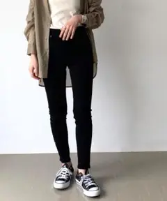 超美品✨YANUK ヤヌークPATRICIA パトリシア スキニーパンツ