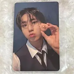 ハン　トレカ　Stray Kids たまごっち　スキズ