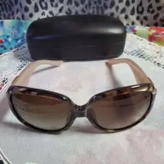 Item thumbnail for item 2f5c6981-e9ca-4eff-b0f8-a1a4ddd04efb