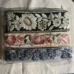 【匿名配送】インド刺繍/リボン【花柄3種類】