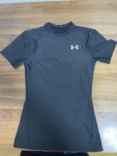 【アンダーアーマー】Under Armour 黒 フィットアンダーシャツ