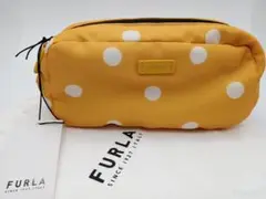 新品　未使用 フルラ　ポーチ FURLA 化粧ポーチ