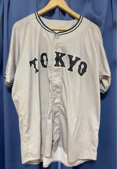 新品未使用　巨人　TOKYO グレー 半袖ユニフォーム グレー