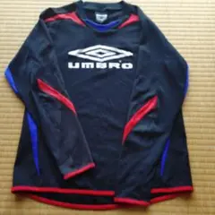 UMBRO 長袖シャツ ブラック/レッド/ブルー