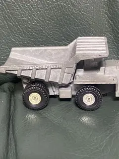 Item thumbnail for item 3cdda39f-d405-44e4-8dd5-53f8c314fe0a