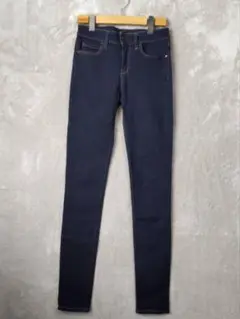 a2762　ユニクロ　ジーンズ　スキニーデニムパンツ　ウルトラストレッチ 24