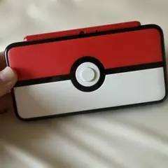 ポケモンボールデザイン New 2DS LL