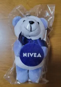 NIVEA ぬいぐるみ くまちゃんマスコット ニベア