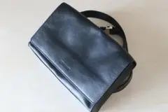 日本ブランド 本革 小型ショルダーバッグ NAUGHTIAM