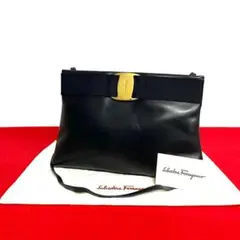 極 美品 保存袋 付き サルバトーレフェラガモ ヴァラリボン ショルダーバッグ