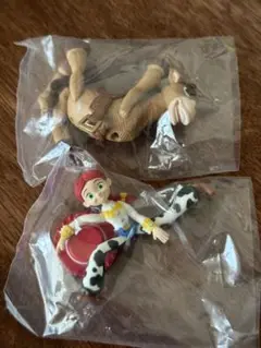 アンディが来た！ トイ・ストーリー ジェシー&ブルズアイ ガチャ カプセルトイ