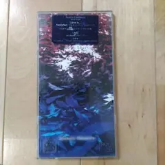 河村隆一「 love is... 」8cmCD