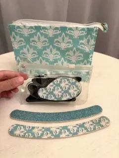 Item thumbnail for item fc5190e0-ab65-4820-a3ed-3ef19afeec0d