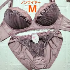 Item thumbnail for item e5871bbf-f70f-4f98-9737-30a13415bbbb