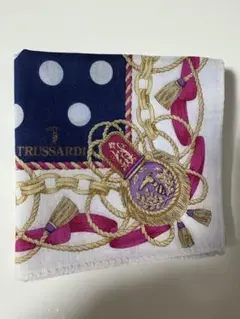 TRUSSARDI トラサルディ　ドット柄 チェーンデザイン ハンカチ　紺色
