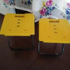 イエローチェア