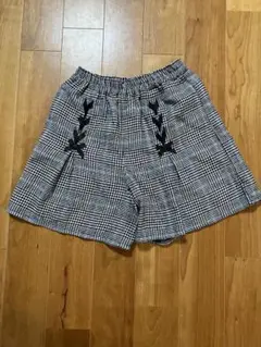 チェック柄刺繍入りショートパンツ 160