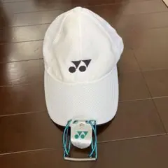 ヨネックス　キャップとボールホルダー