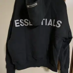 essentials パーカー