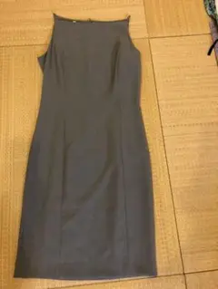 タイトワンピース