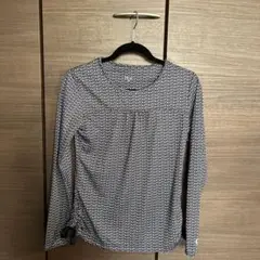 ジムで、一度着ました、サイズ間違い。